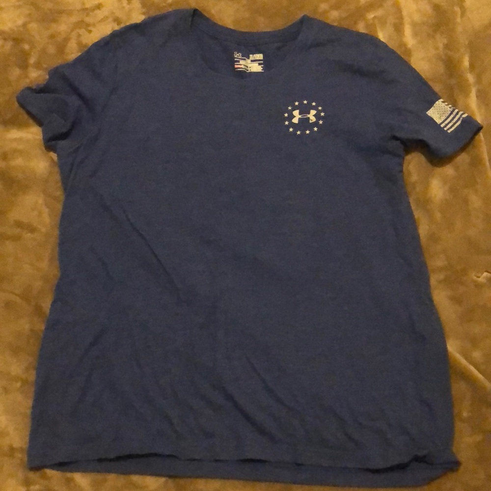 navy men’s tee